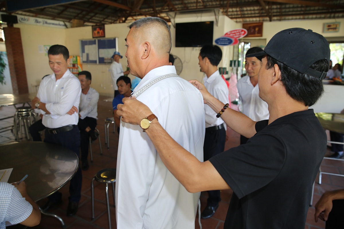 May đồng phục công sở tại TPHCM